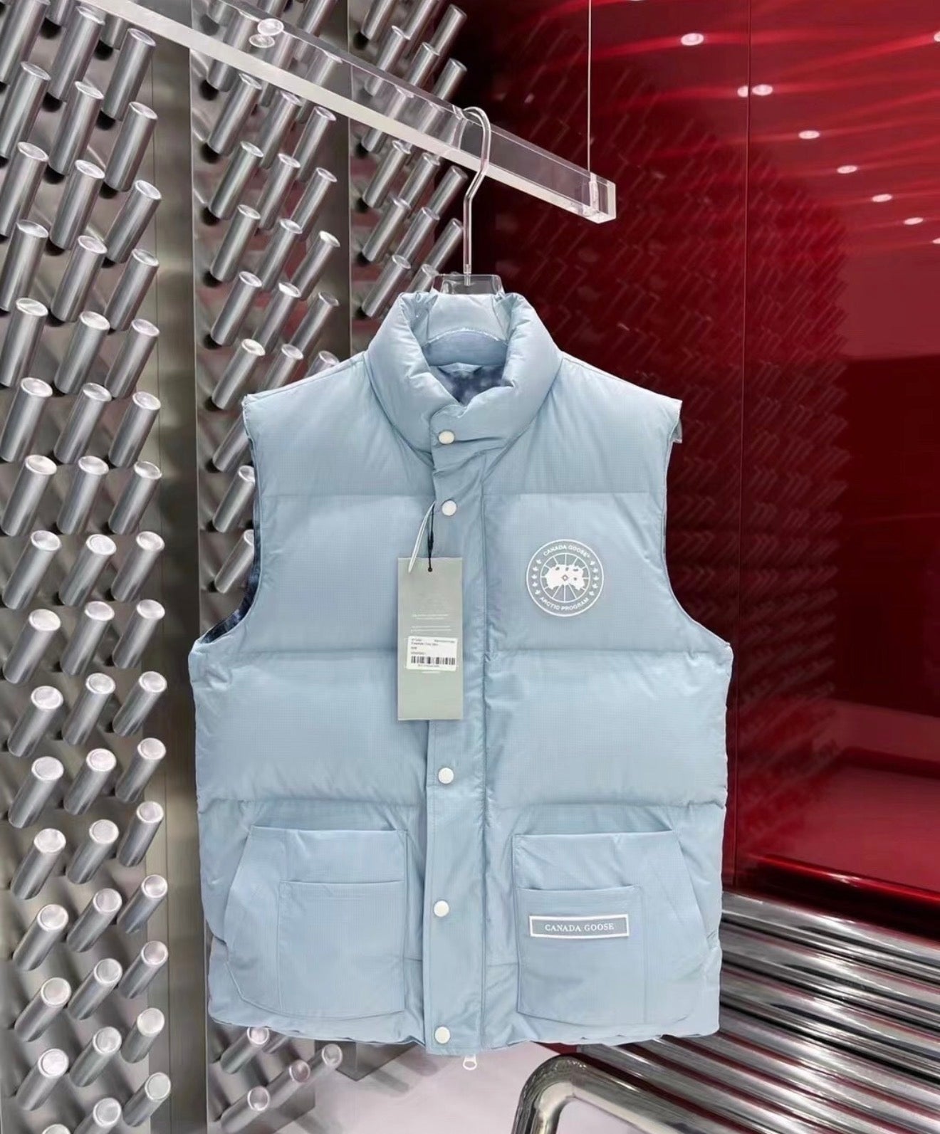DOUDOUNE CANADA GOOSE SANS MANCHE