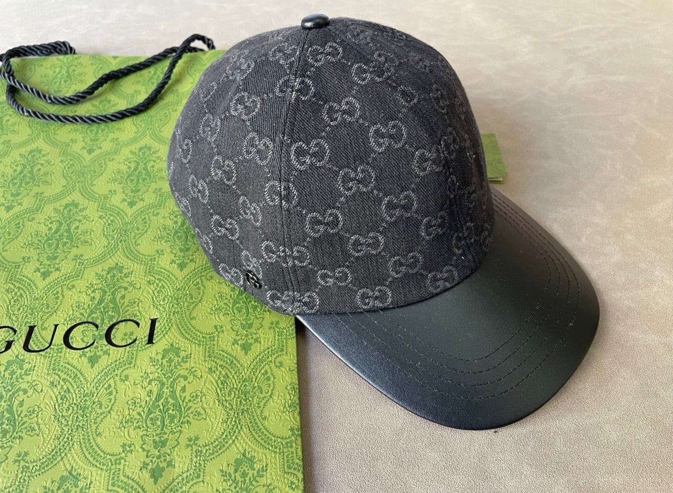 GUCCI DUBAI NOIR