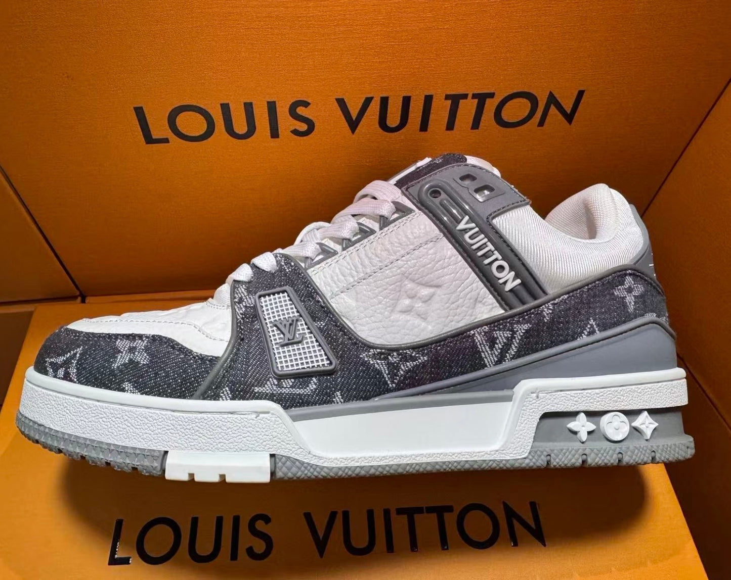 TRAINER LOUIS VUITTON