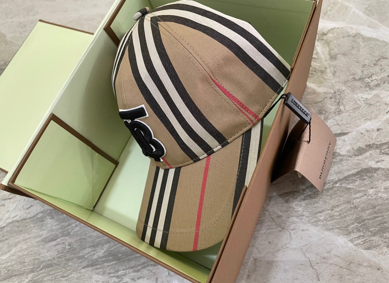 CASQUETTE BURBERRY CLASSIQUE